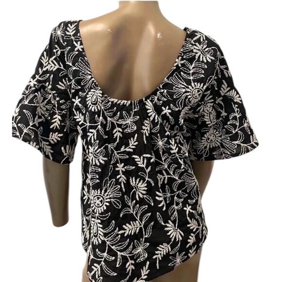 by Anthropologie floral embroidered bell sleeve scoop back blouse XS TB 8055 - Picture 11 of 12